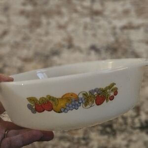 Vintage Anchor Hocking Fire King White Fruit Design Bowl